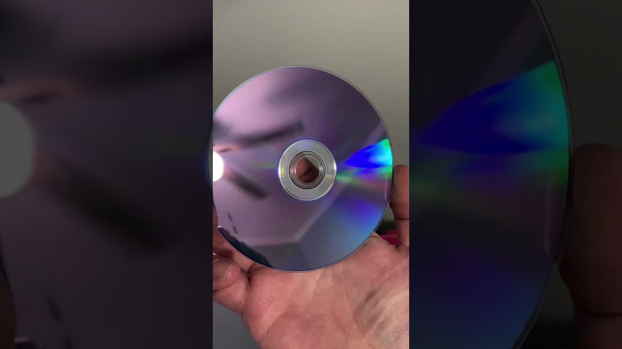 FAKE PS5 game Vs the REAL PS5 game! 