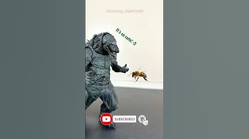 I don’t think Shin likes the Bee. #godzillameme #godzilla #funny #meme #shmonsterarts #godzillameme
