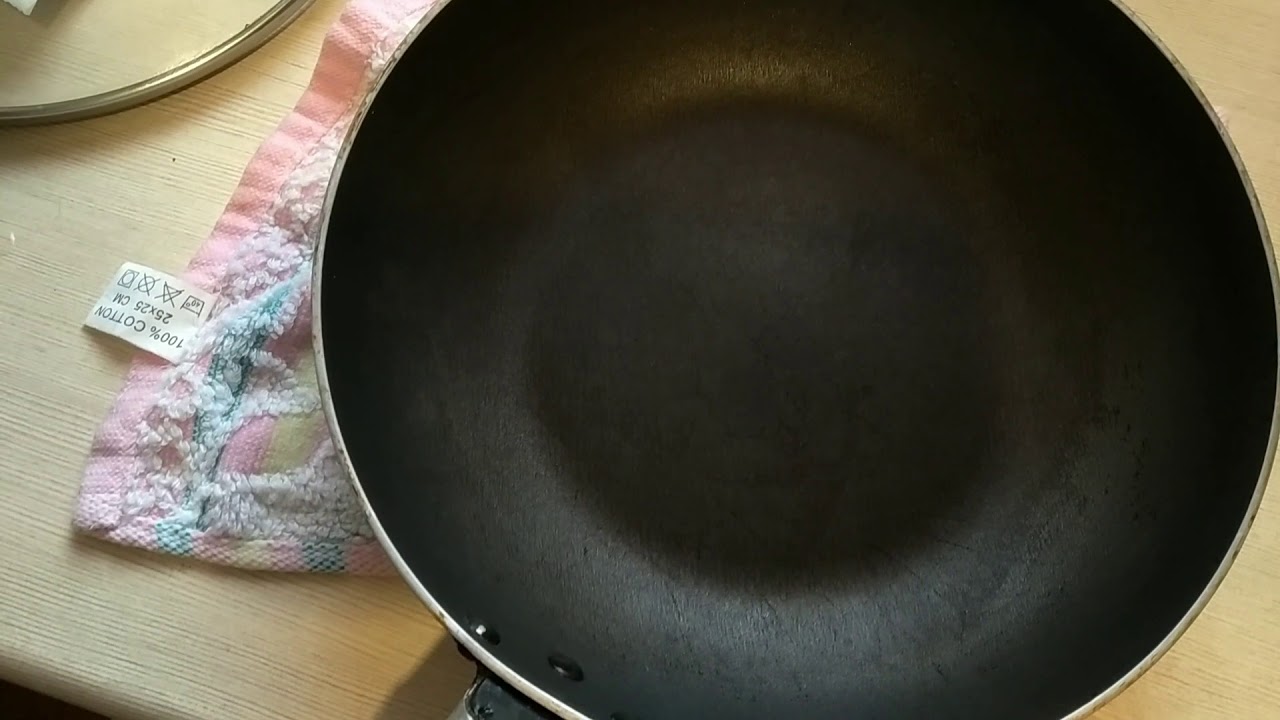Как отмыть антипригарную сковороду от нагара