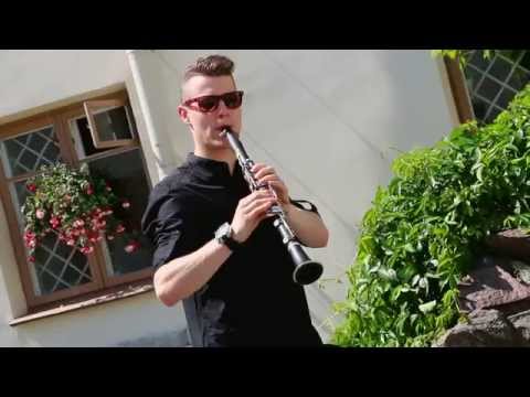 Смотреть клип «Rzeszów Klezmer Band» (Rzeszów, Poland), «Евреи из Одессы» онлайн бесплатно в качестве Смотреть клип «Rzeszów Klezmer Band» (Rzeszów, Poland), «Евреи из Одессы» онлайн бесплатно в качестве