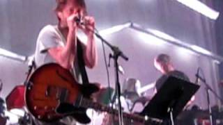 Thom Yorke / Atoms for Peace - LOVE WILL TEAR US APART chords