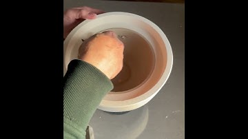 Cutting the Slip casted bowl mould and getting it ready to remove from the mould #slipcast #pottery
