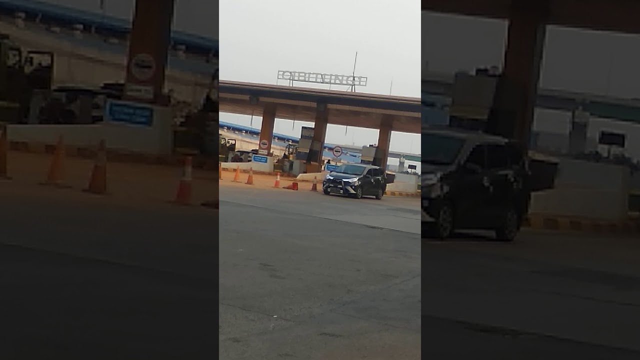 Gerbang tol  Cibitung  pintu  masuk ditutup YouTube