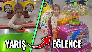 Avmlerde Bulunan Çocuk Oyun Alanları, Top Havuzu, Oyun Parkı, Oyuncak Araba