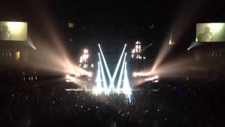 Club Paradise Tour: Drake- \