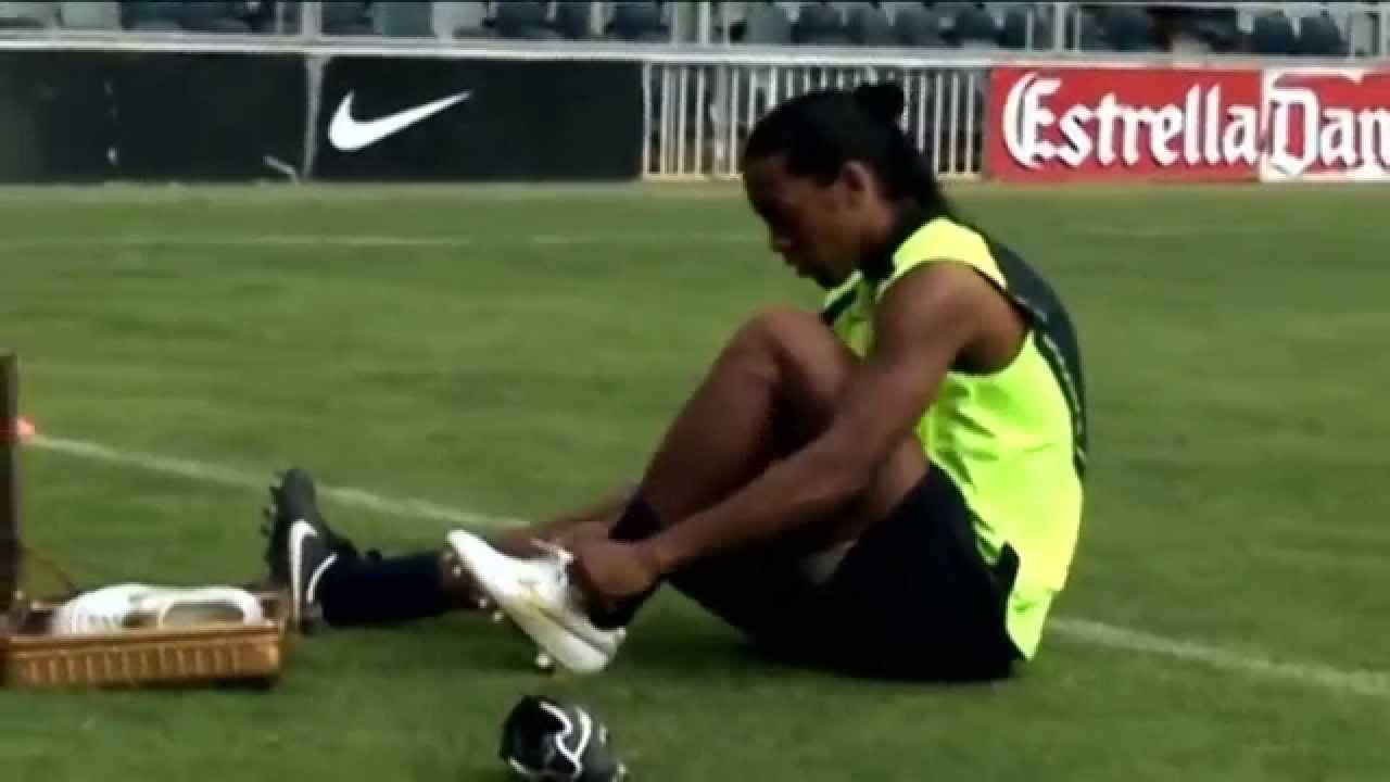 Vídeo: o dia em que a habilidade de Ronaldinho chocou até a Nike