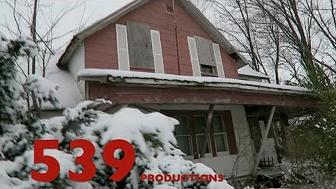 Abandoned Seamstress House Flooded Basement E2