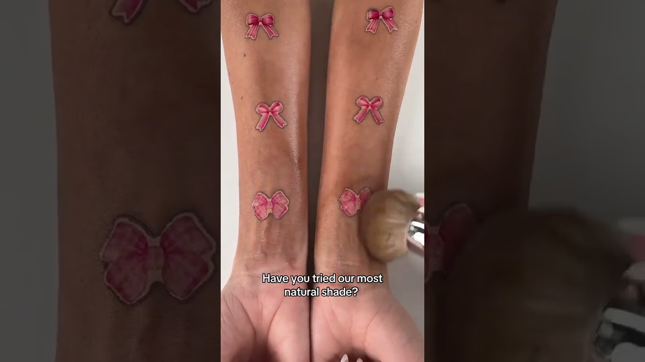 Our most natural shade is a favourite for a reason! Deluxe Bronzing Mousse in Medium 🎀💗