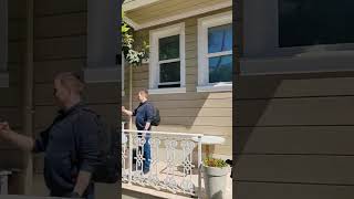 Bu Sokağa Fotogrcilar Baskin Yapmış. Bir Şeyler Mi Oluyor Burada Şfet