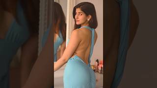 Hotness Alert Looks Extremely Gorgeous In This Light Blue