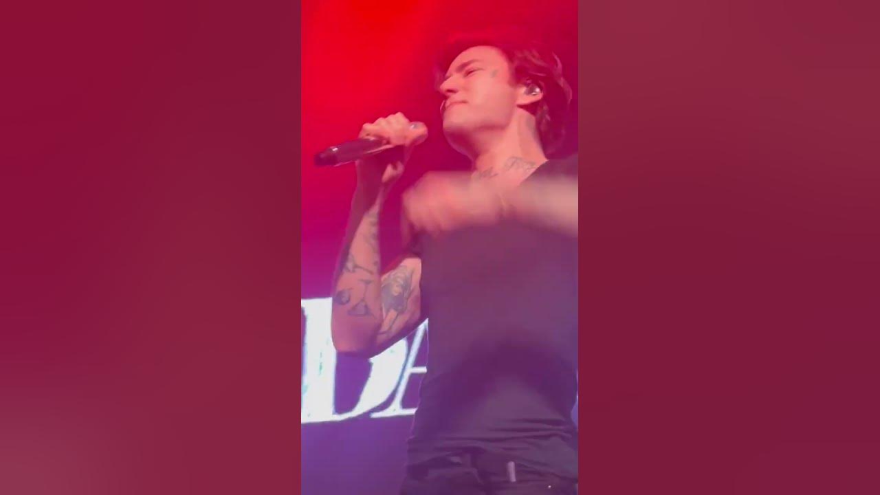 XOLIDAYBOY Мания🎤🎵 Саратов 22.11.24 #xolidayboy #иванминаев #концерт #саратов XOLIDAYBOY Мания🎤🎵 Саратов 22.11.24 #xolidayboy #иванминаев #концерт #саратов
