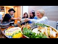 20kg超。大食いレジェンド集めて鍋パしたら最高にゆるかった。 山本卓弥（？）・三宅智子・アンジェラ佐藤・ロシアン佐藤【モッパン】【MUKBANG】
