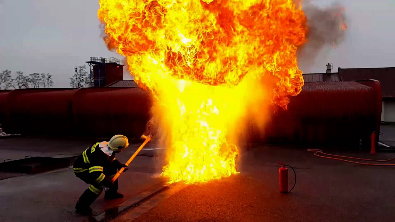 NOV10HZSP Hašení oleje vodou