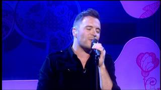 Westlife - Lighthouse - Loose Women 14.11.2011