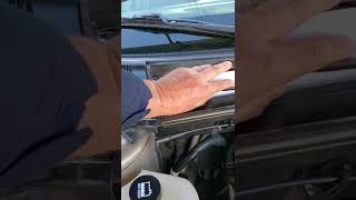 2005 Buick LeSabre cabin air filter installation