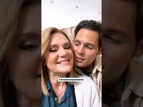 ErikaBuenfil y EmmanuelPalomares Felicita a todos para que tengas una Hermosa Noche,Feliz Fiestas ?