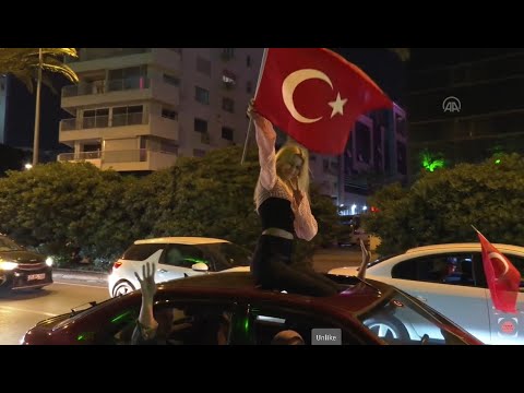 IZMIR - President Erdogan's election success is being celebrated