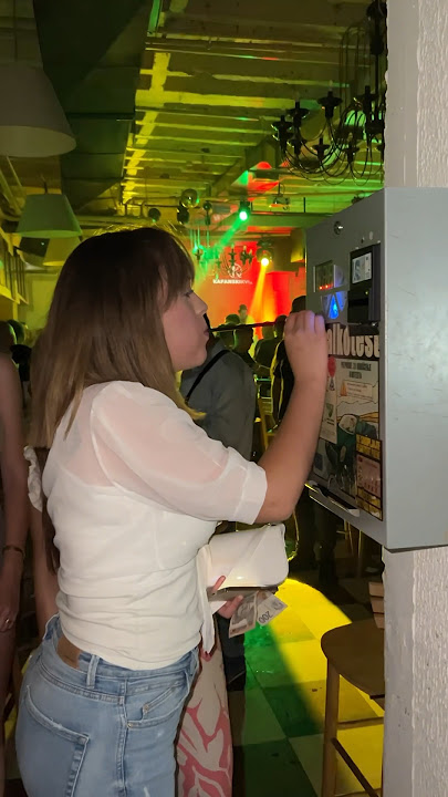 2.38 🤣🤣🤣 TAKO JE POSLE #kafanskikviz 🤯 #kafana #alkotest #radamanojlovic #grand #2000 #domace