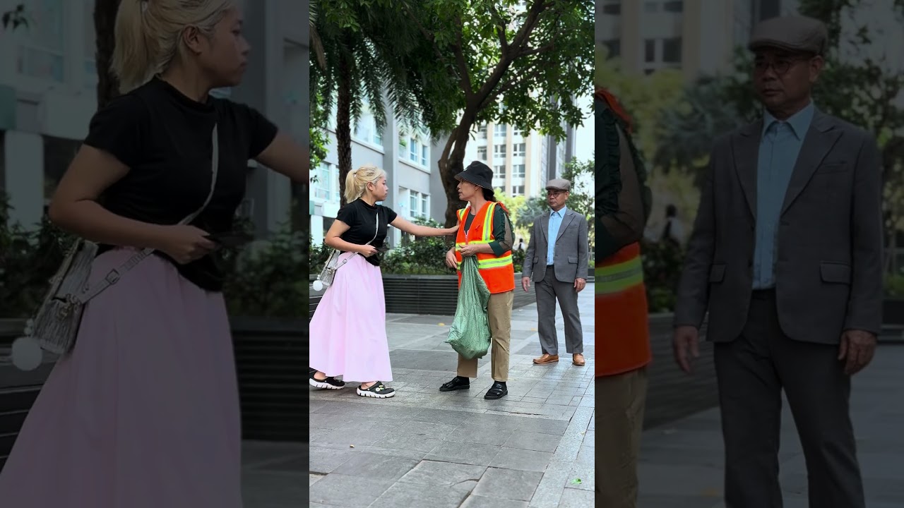 The girl misunderstood [KINDNESS MAN] 