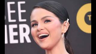 Selena Gomez Beautiful Smiles