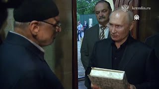 Putin visits Friday mosque in Makhachkala, the capital of Dagestan