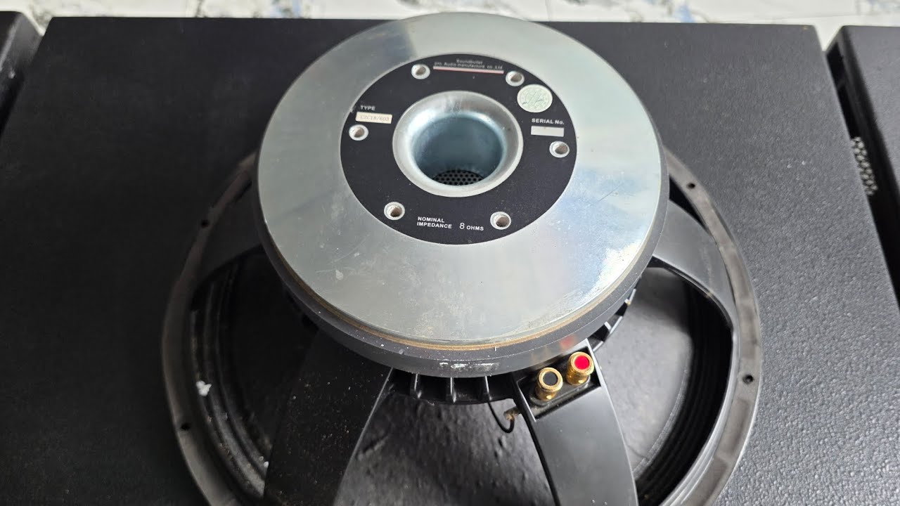 Mở nội thất và téc chất âm súp hơi bãi xịn bát 50 thương hiệu của anh quốc ai mua xin đt 0374823386