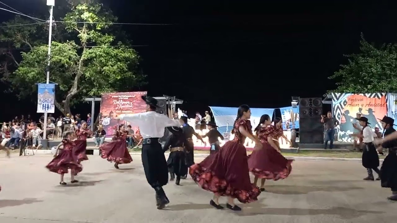 Primer Festival Provincial del Amor y la Amistad🕺🏽💃