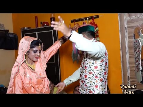 वीडियो: दुल्हन के लिए शादी के संकेत