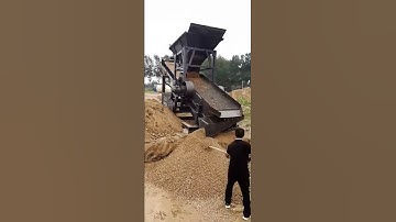 Mobile double layer sand/stone vibrating screen #Sand/stone screening machine #vibratingscreen