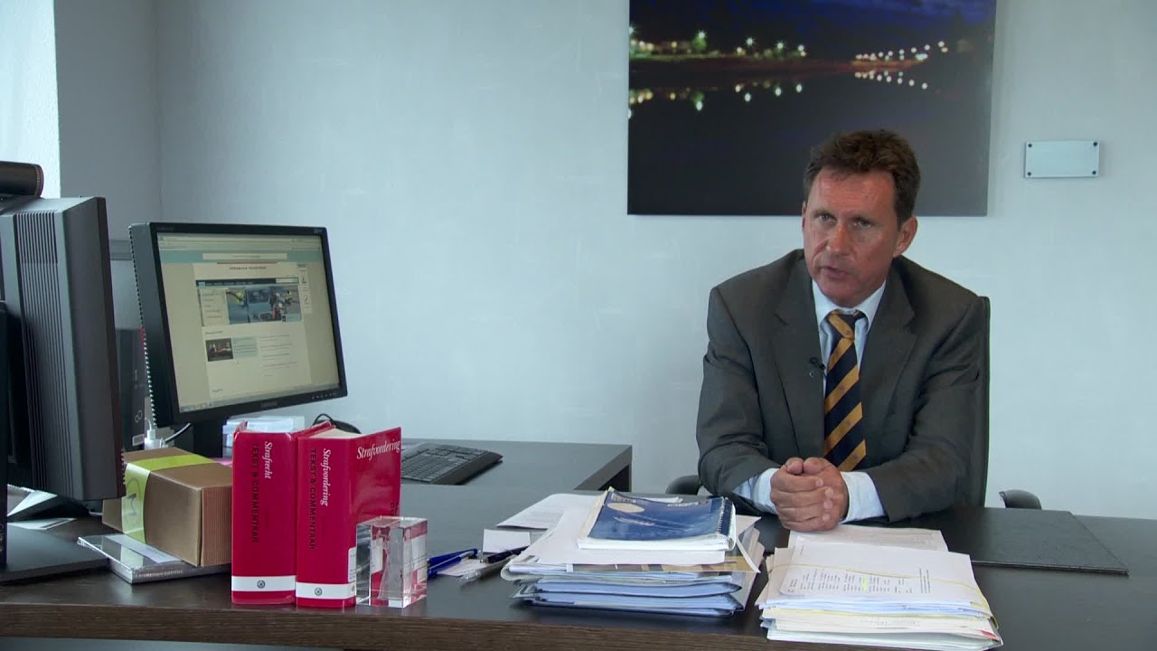 Reactie van Hoofdofficier Charles van der Voort op verhaal Johan van Laarhoven