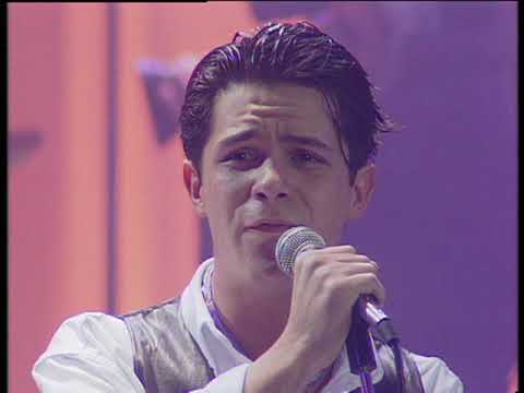 Alejandro Sanz - Se Apagó La Luz (Alejandro Sanz en Concierto) 1991