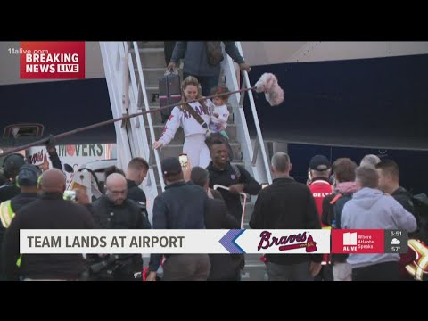 MVP Jorge Soler and family arrive in Atlanta after Braves win World Series