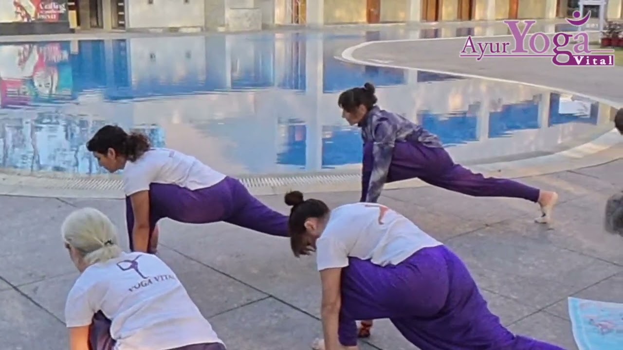 Ayur Yoga Vital en India 2025: una clase de Yoga Vital y reflexión en la tierra de Sai Baba