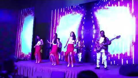 Cho thue ban nhac tiec Tât niên www.tochucsukienNhanh.vn