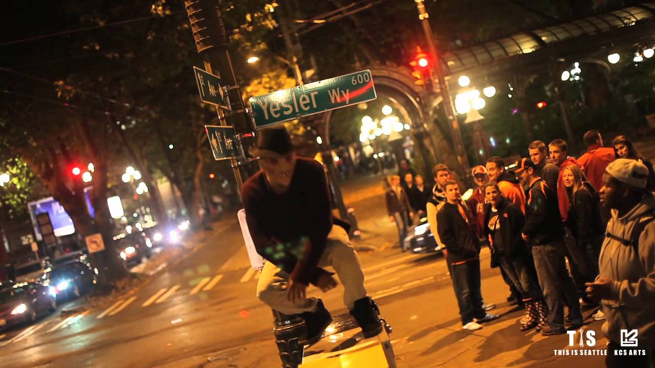 Freddy is back (dance video)