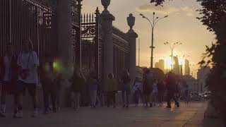 people sunset stroll moscow glare V4U - footagelibrary