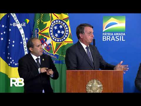 Bolsonaro sanciona duas Mps que garantem acesso ao crédito para empresas