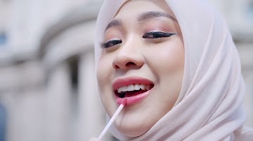 Wardah #BeautyMovesYou at London Fashion Week 2022