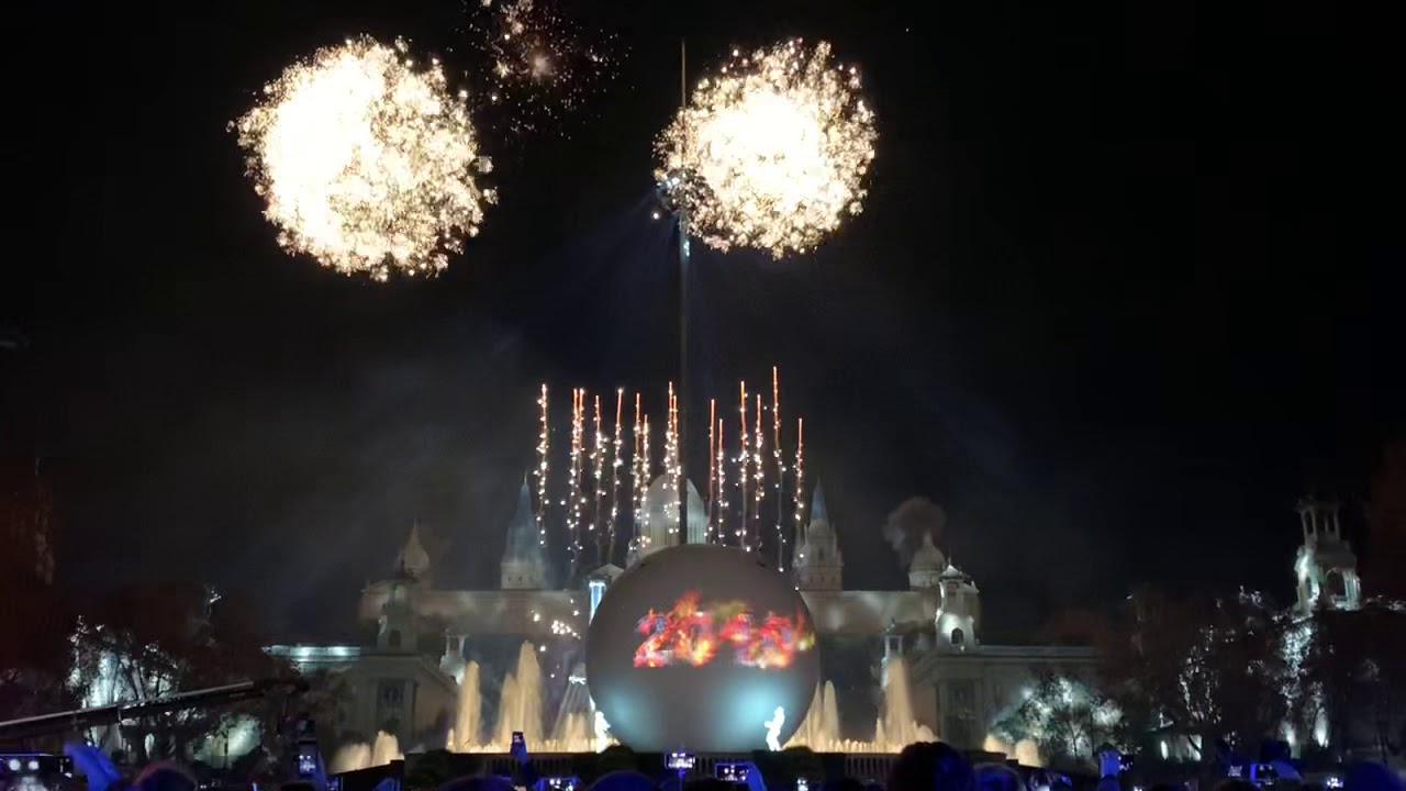 Barcelona Montjuïc Magic Fountain New year’s eve show 2019 part 1 YouTube