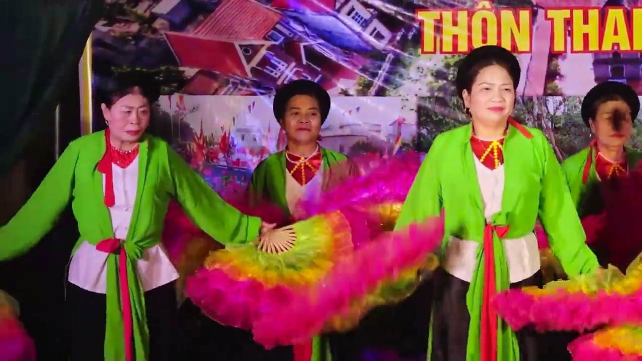 CÂU LẠC BỘ THÔN THANH TƯƠNG  MÚA DÂNG VĂN CHẦU TỔ  2023