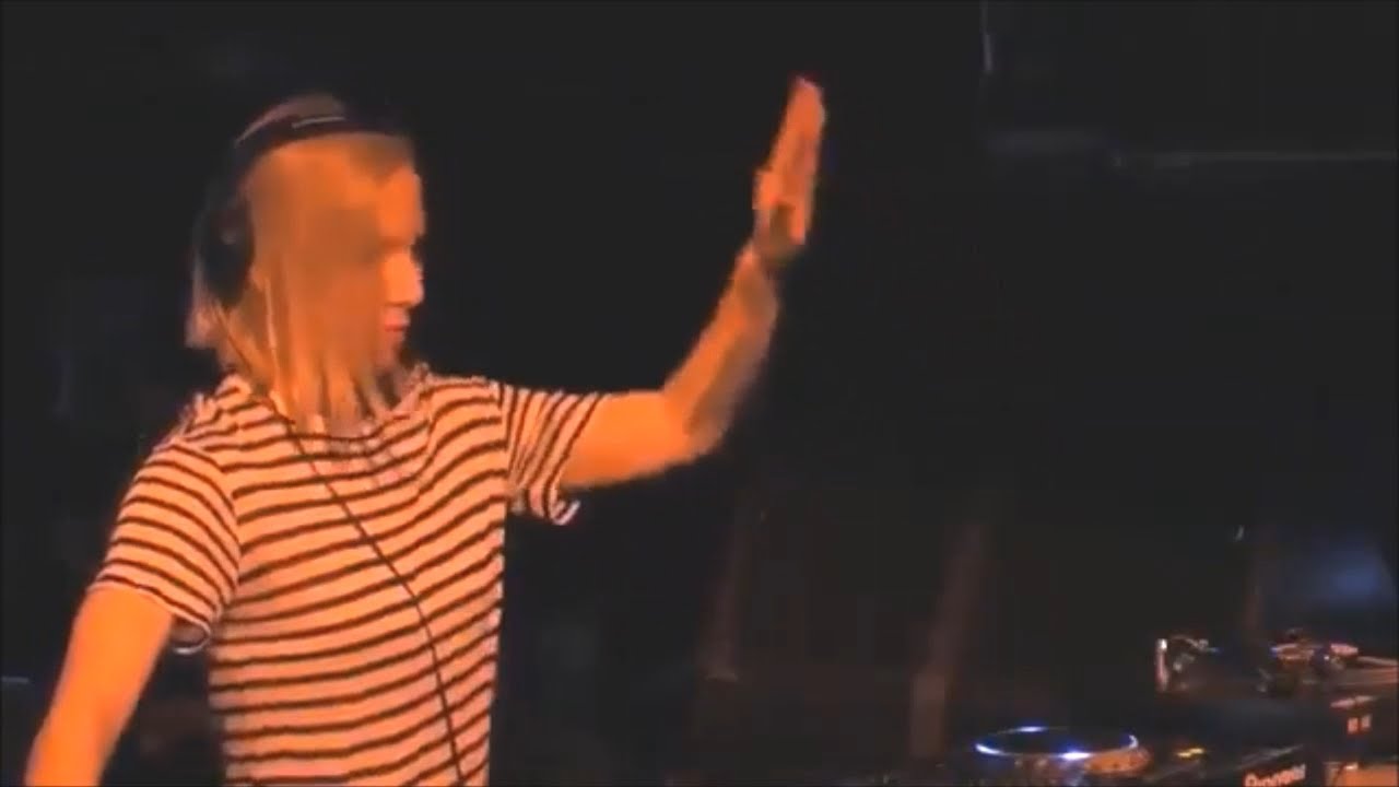 Hurts bentley grey remix