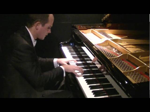 YouTube पर Denis Pavlov - "Dancing with the cloads"   OWN COMPOSITION देखें
