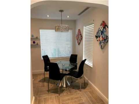 645 Lenox Ave, Miami Beach, FL home video tour