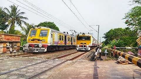 Rare CROSSING : Aerodynamic & Duplicate Medha EMU Train Furious Moving Throughout Railgate