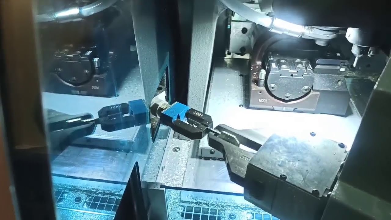 Нарезка ключей EVVA EPS для мастер-системы на роботизированном станке ...