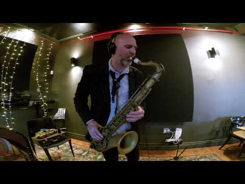 Dan Shout & Andrew Ford perform Sandu at The Piano Bar