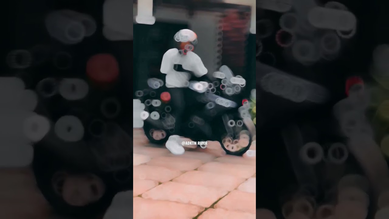 R15 V3 black modified status 