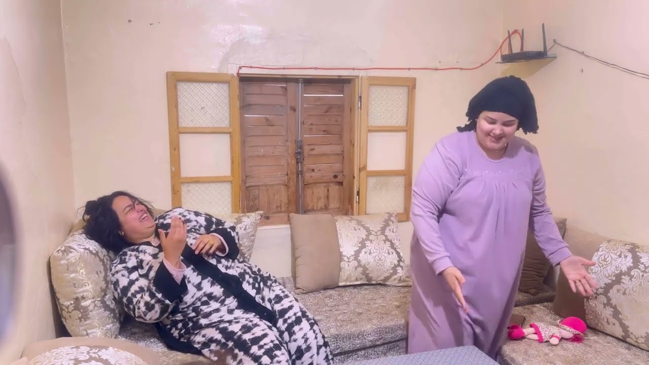 سامية نمشيو عند شوافة نسحر ليونس سمية تصدمات