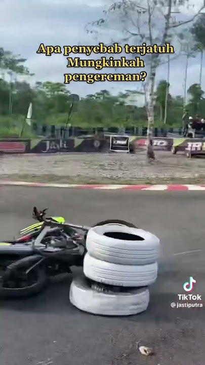 DETIK DETIK PEMBALAP NINJA TERJATUH PARAH #balapmotor