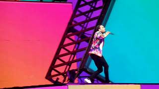 Chris brown- Rock your body live